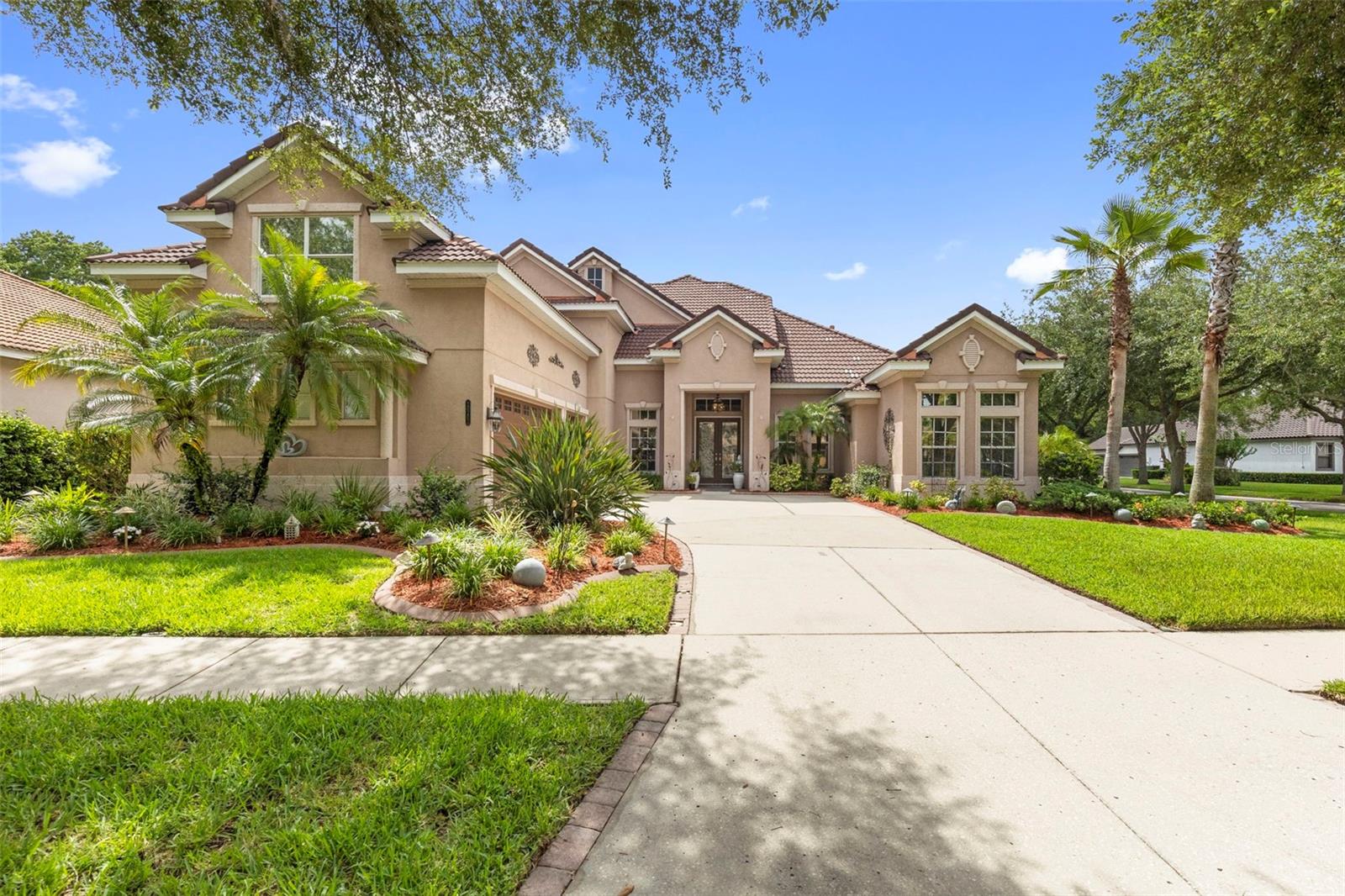 Single Family Residence in TAMPA, FL - Daniel Dourado