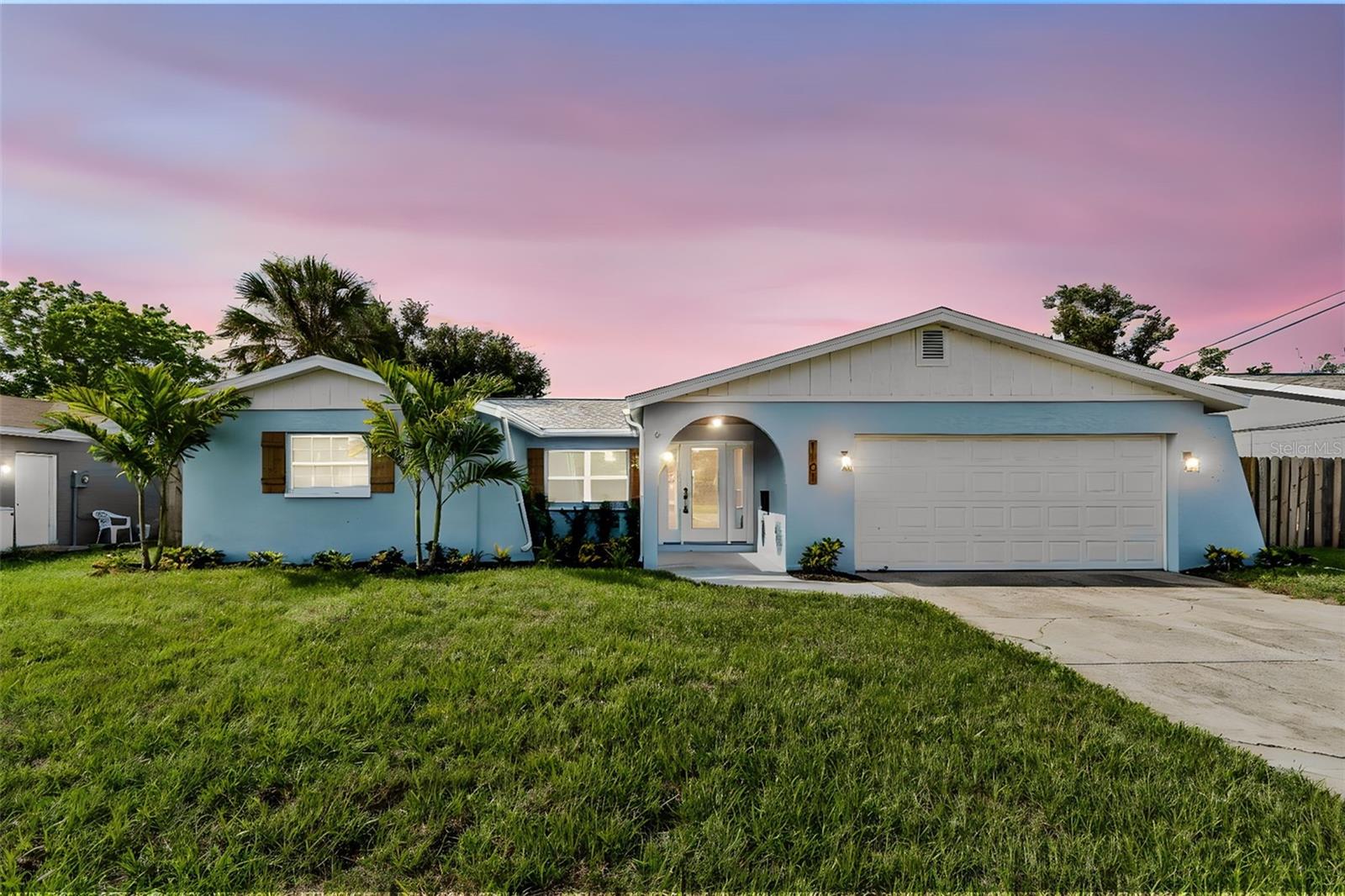 Single Family Residence em ST PETERSBURG, FL - Daniel Dourado