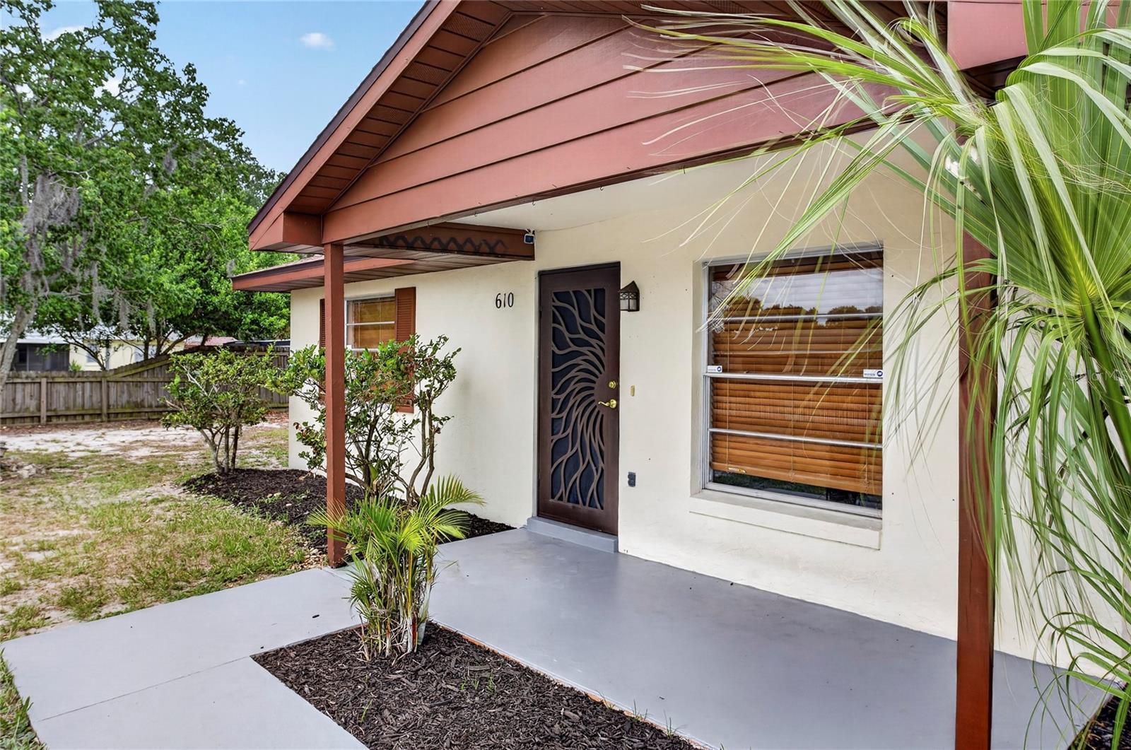 Single Family Residence in LAKE WALES, FL - Daniel Dourado