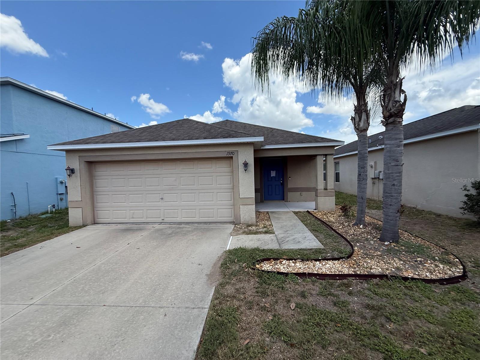 Single Family Residence in RUSKIN, FL - Daniel Dourado
