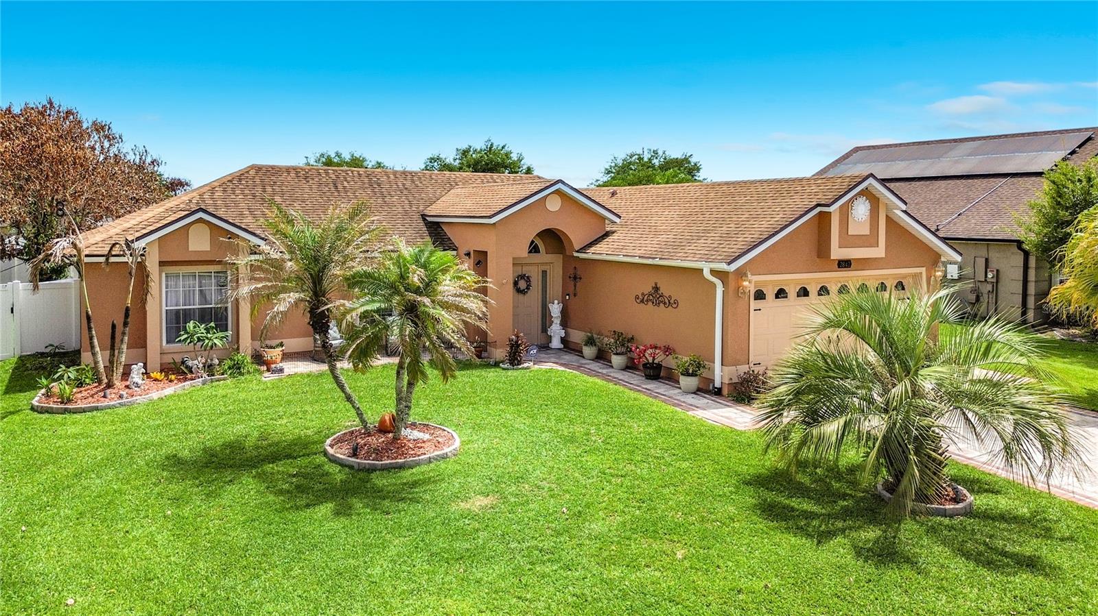 Single Family Residence in KISSIMMEE, FL - Daniel Dourado