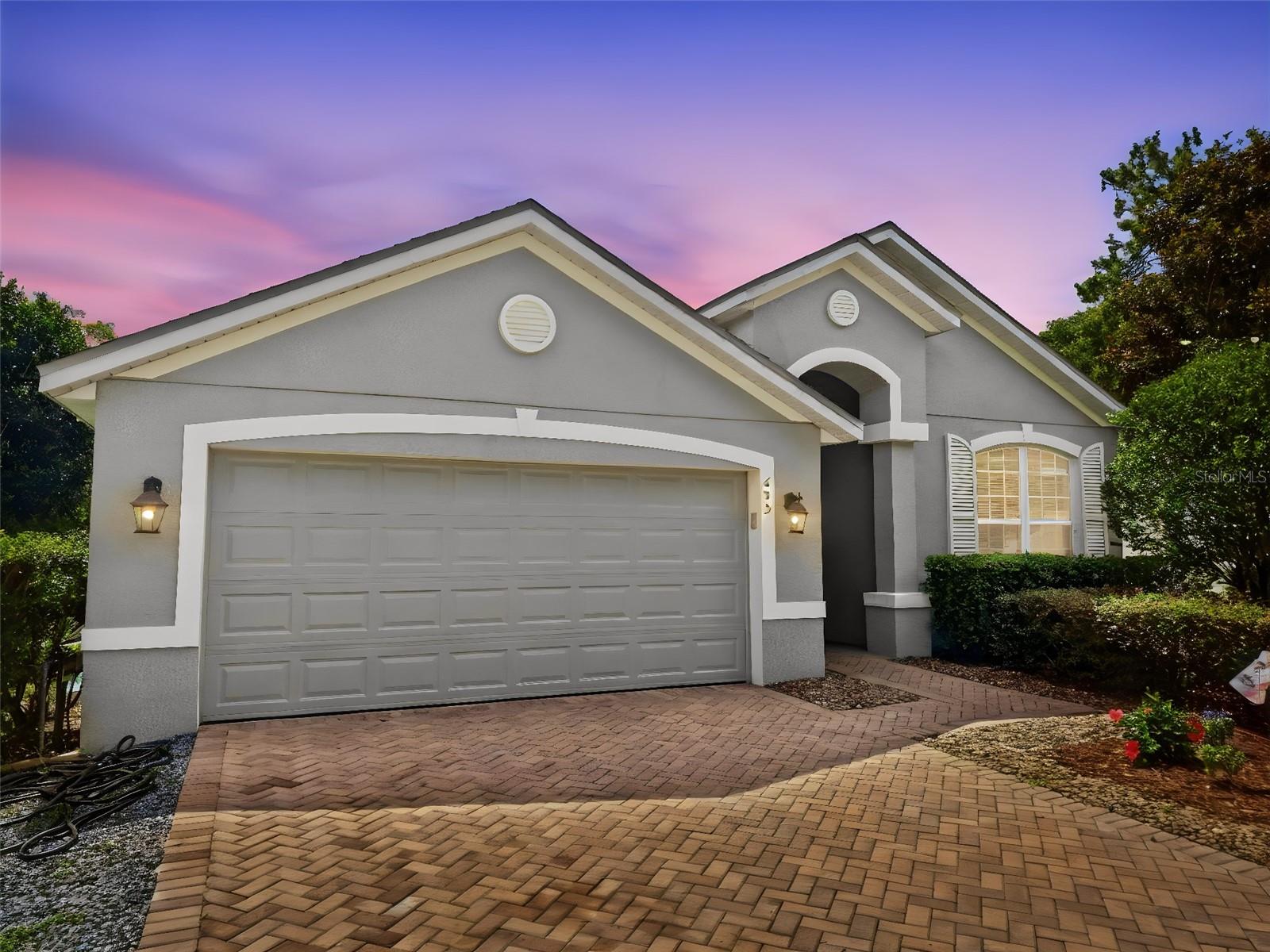 Single Family Residence em DELAND, FL - Daniel Dourado
