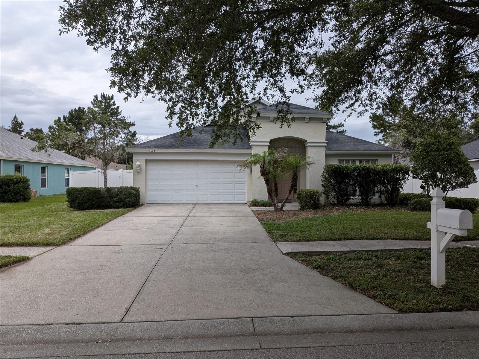 Single Family Residence em VALRICO, FL - Daniel Dourado