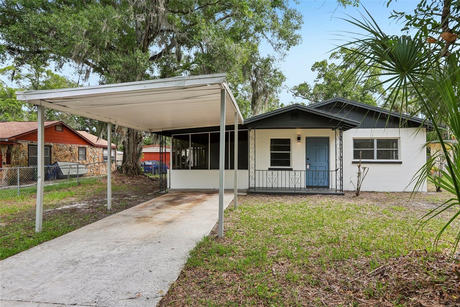 Single Family Residence in TAMPA, FL - Daniel Dourado