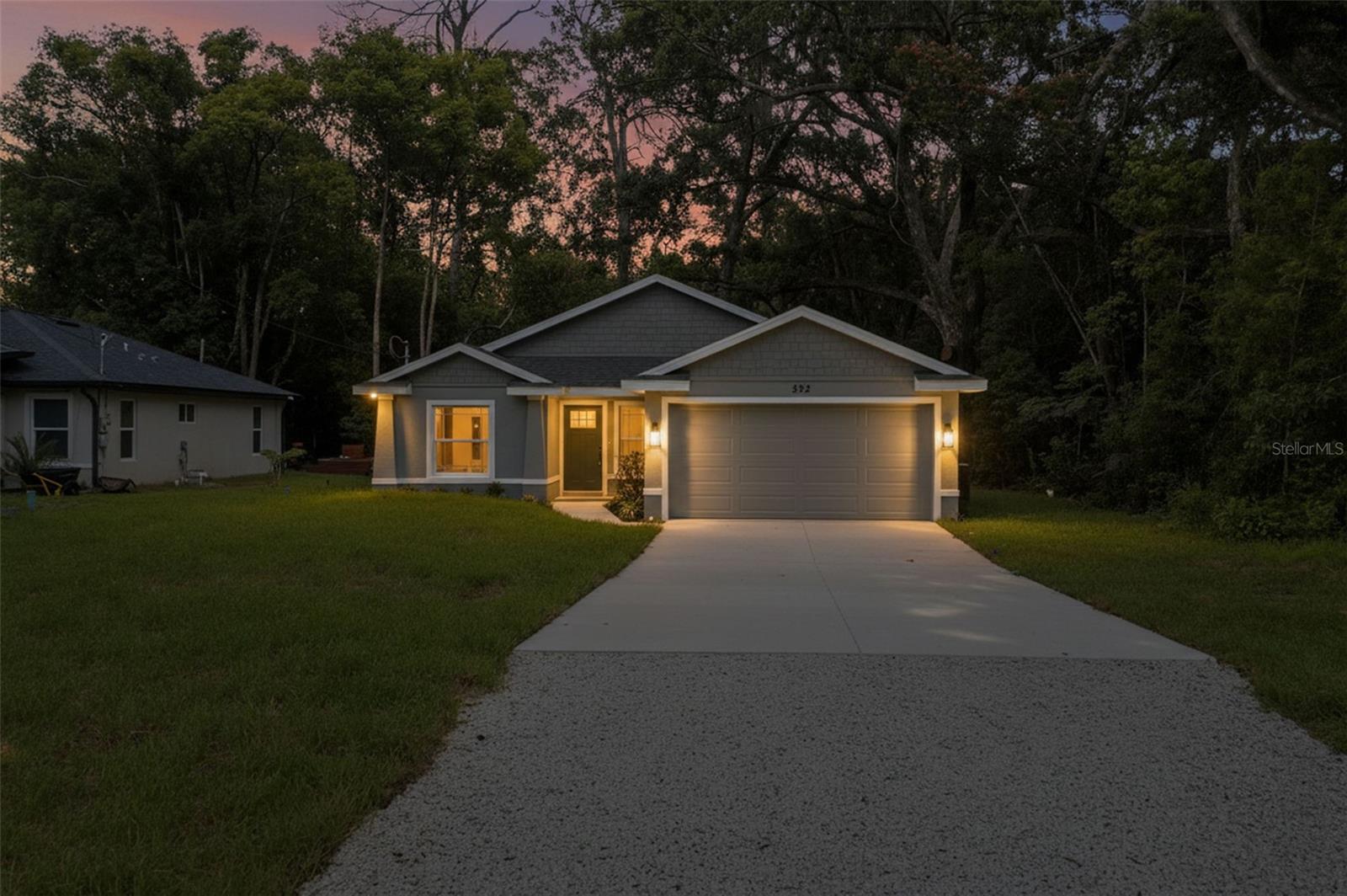 Single Family Residence in MASARYKTOWN, FL - Daniel Dourado