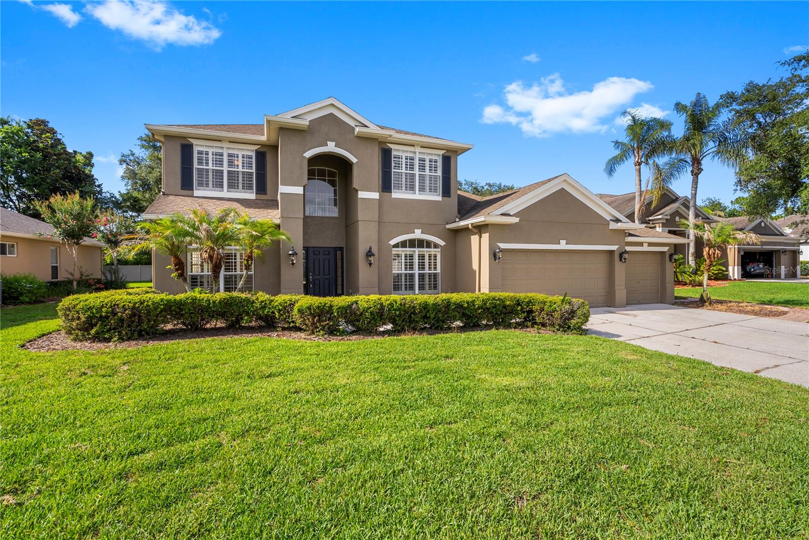 Single Family Residence in OVIEDO, FL - Daniel Dourado