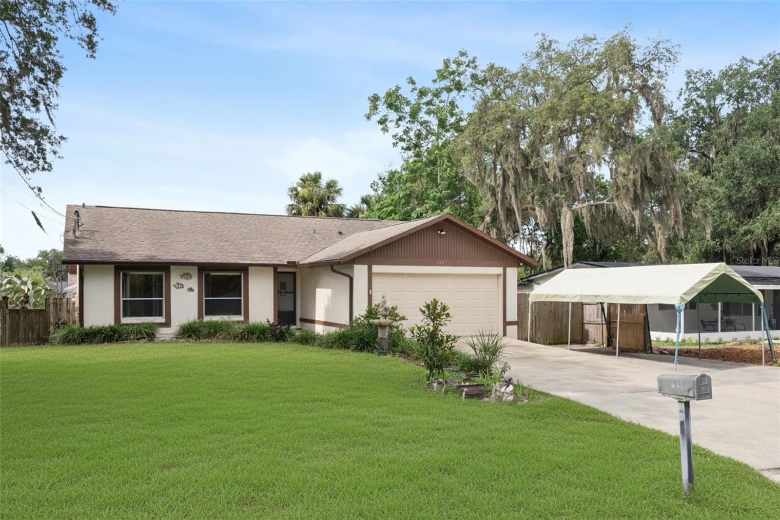 Single Family Residence em LONGWOOD, FL - Daniel Dourado