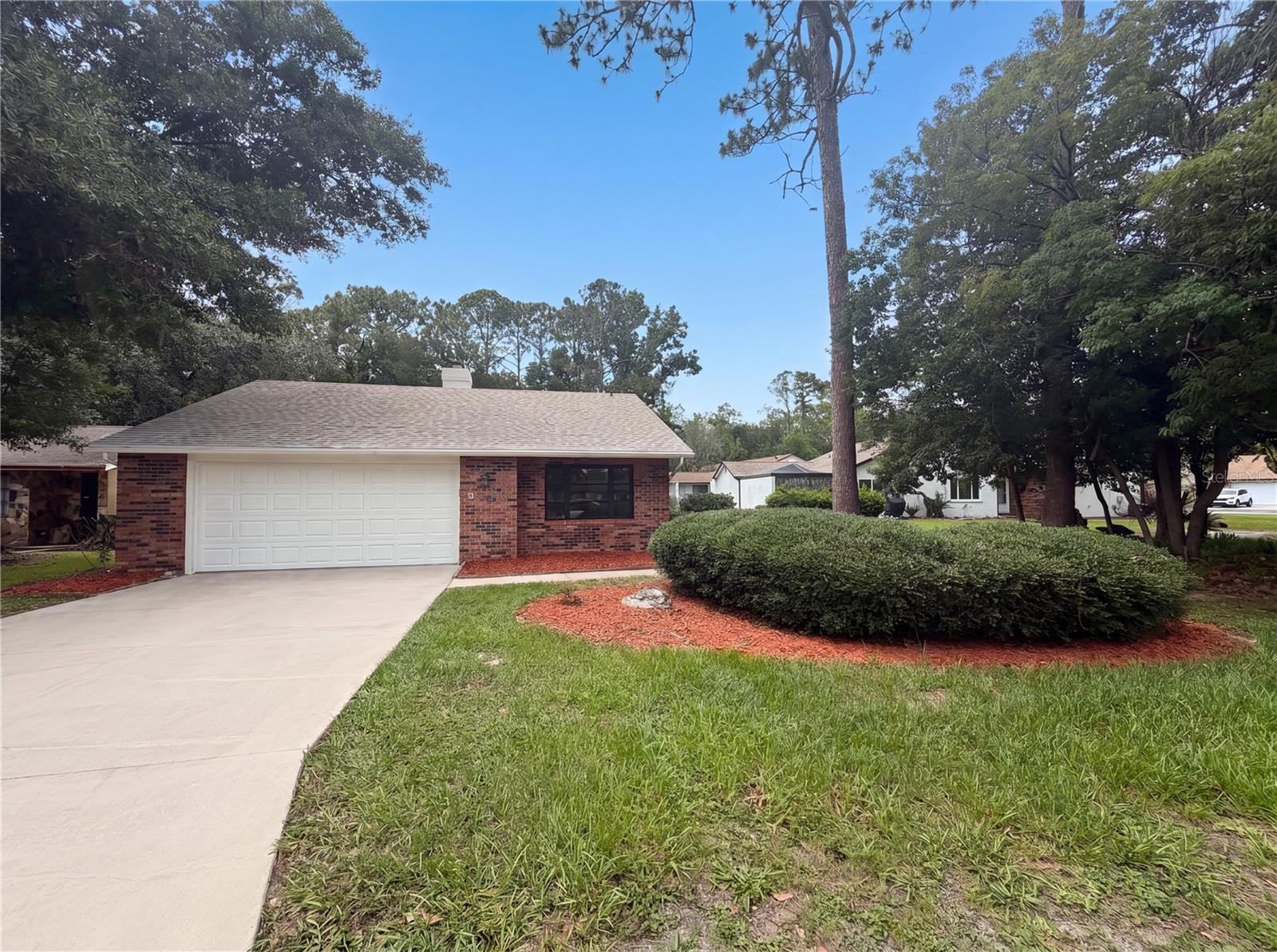 Single Family Residence in HOMOSASSA, FL - Daniel Dourado