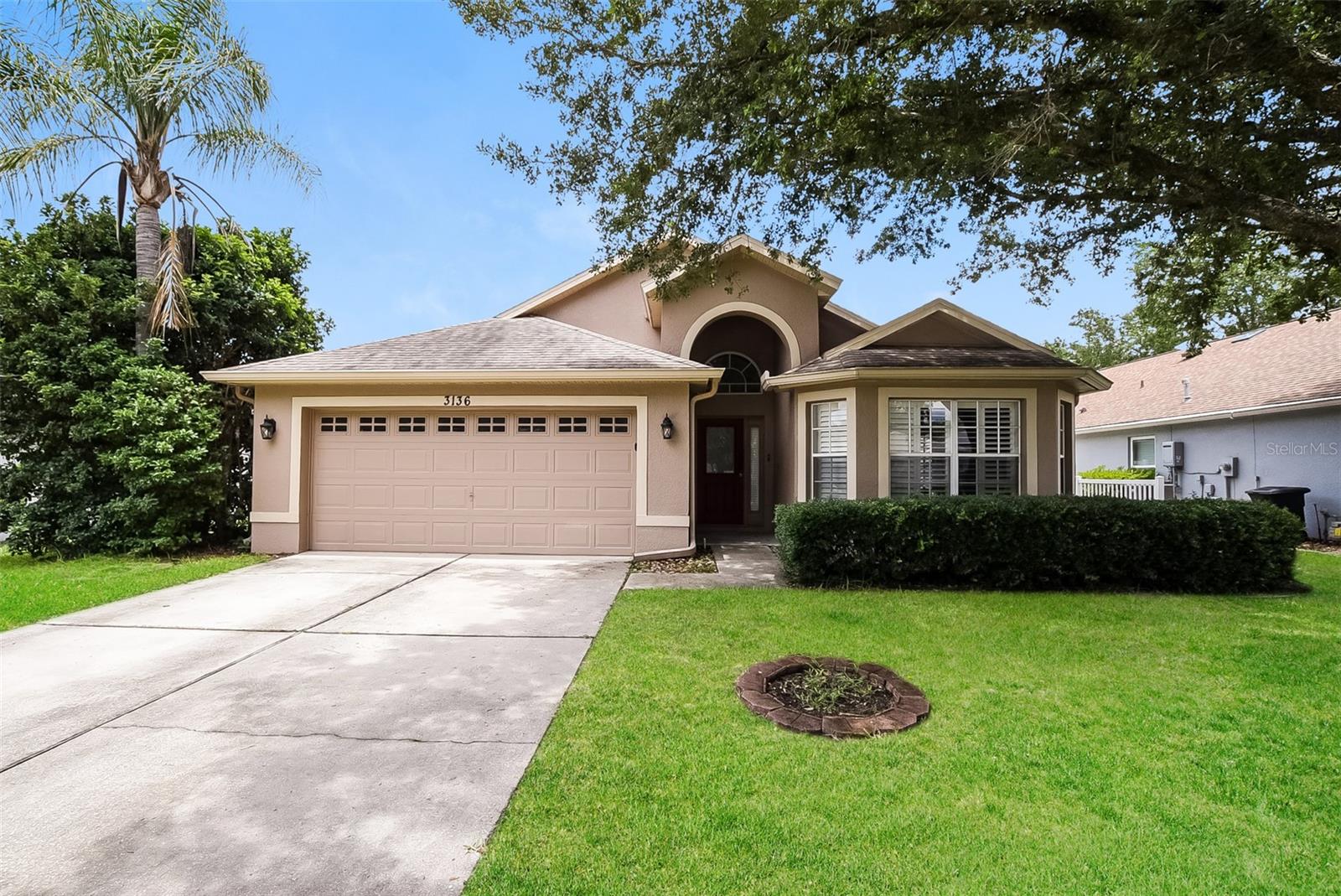 Single Family Residence em DELTONA, FL - Daniel Dourado
