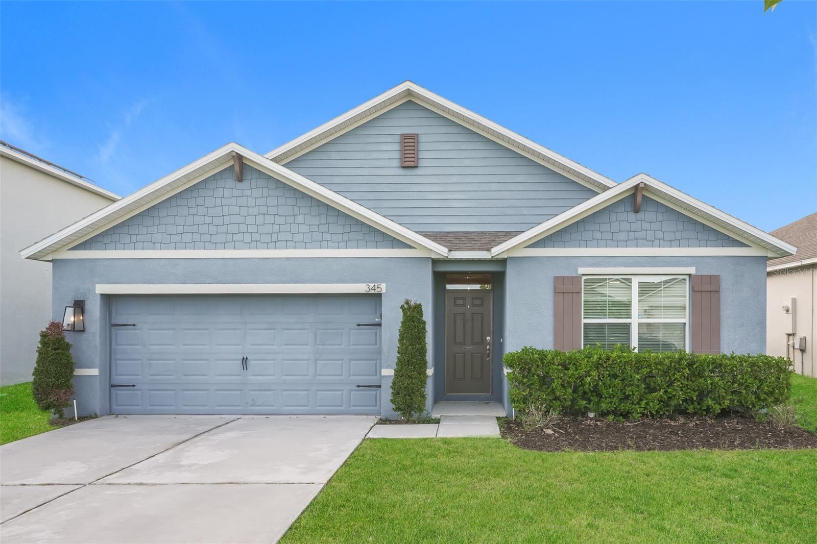 Single Family Residence in AUBURNDALE, FL - Daniel Dourado