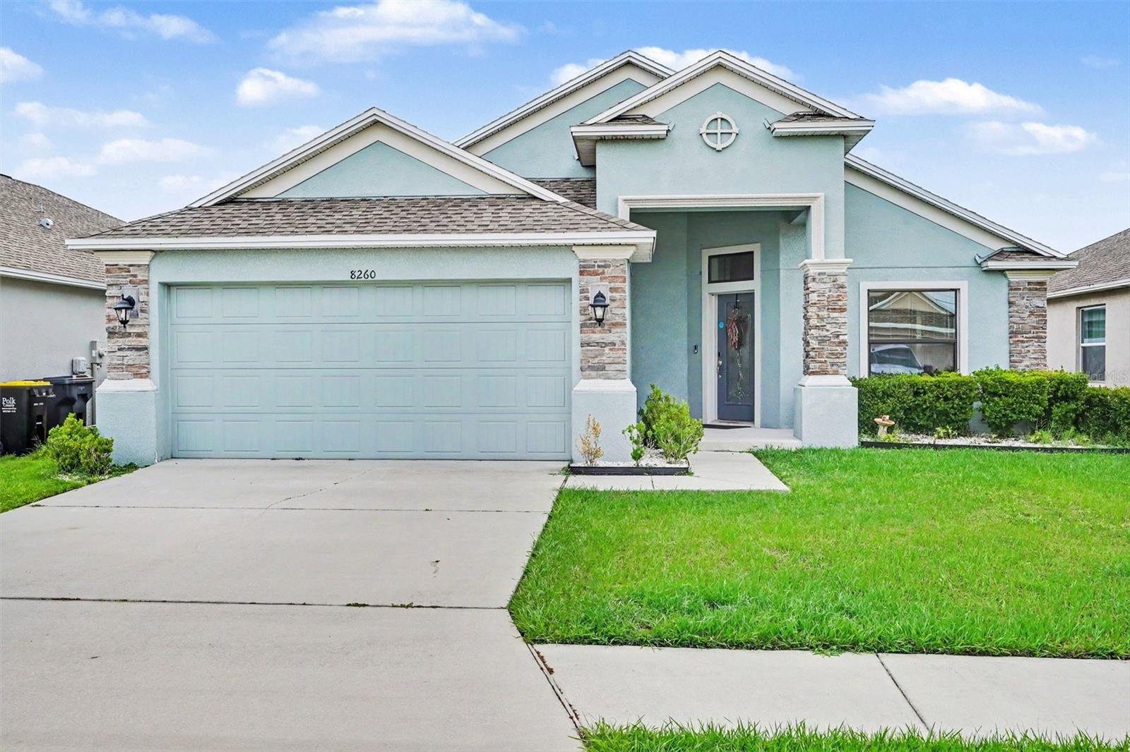 Single Family Residence in LAKELAND, FL - Daniel Dourado