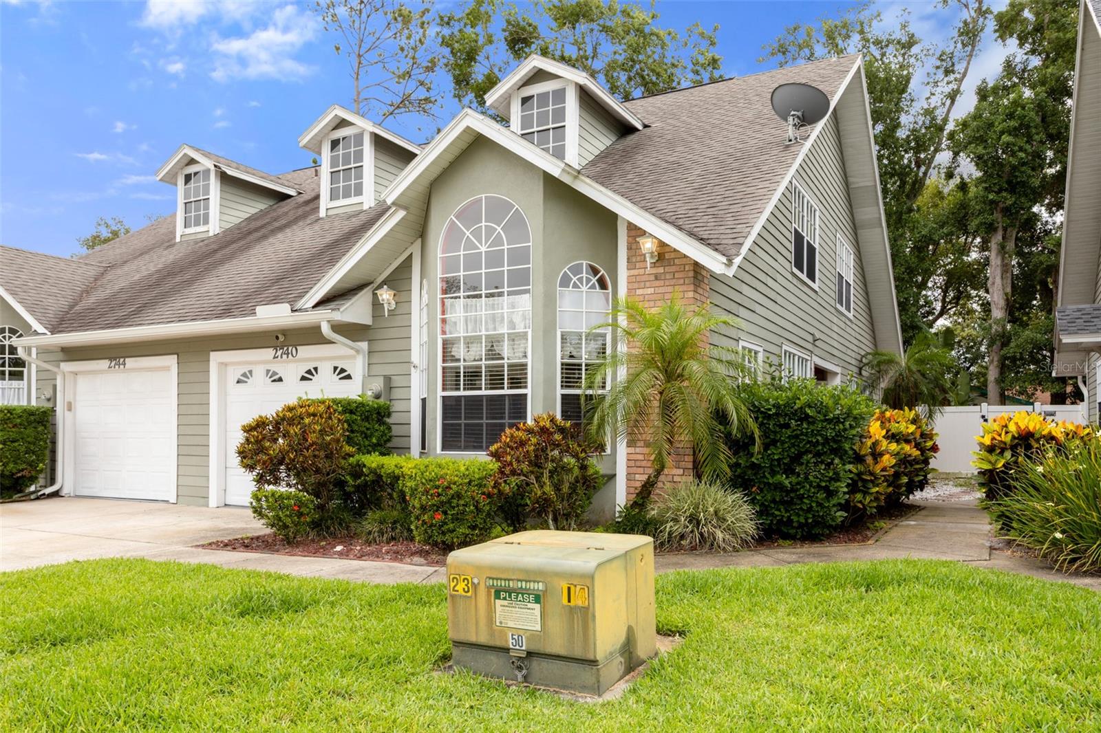 Single Family Residence in PALM HARBOR, FL - Daniel Dourado
