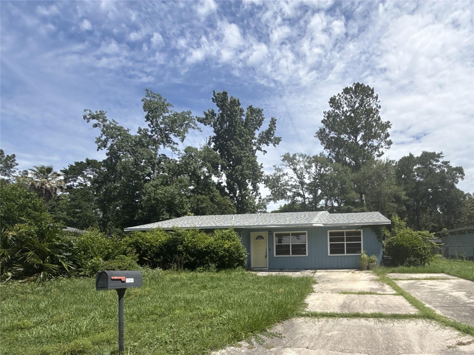 Single Family Residence in GAINESVILLE, FL - Daniel Dourado