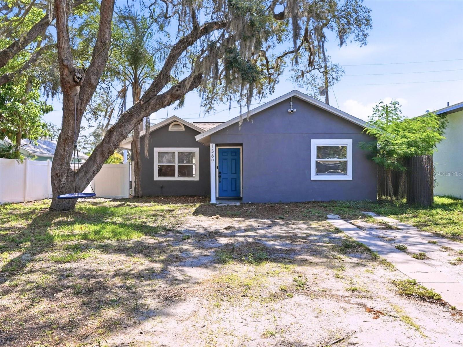 Single Family Residence em CLEARWATER, FL - Daniel Dourado