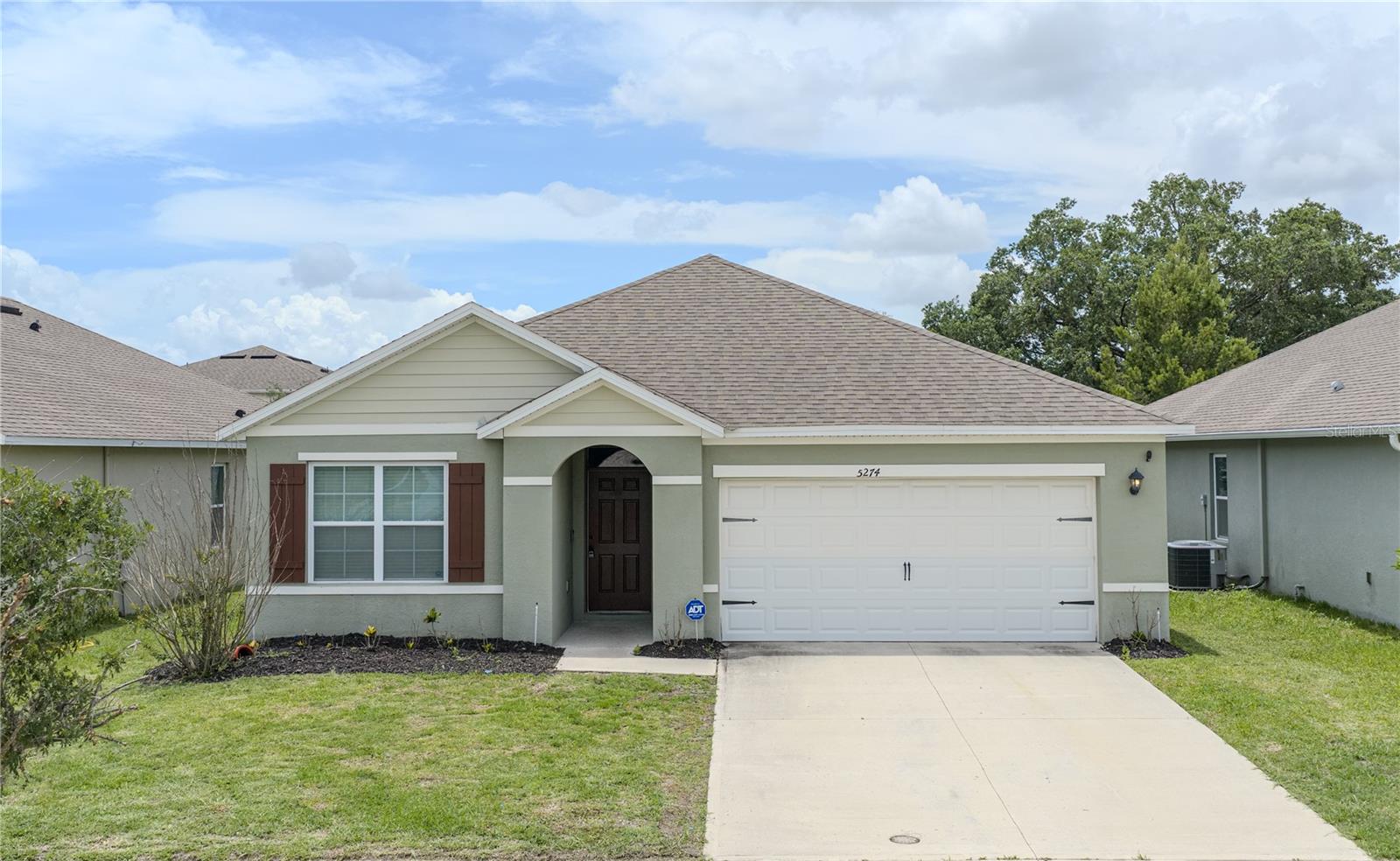 Single Family Residence em ST CLOUD, FL - Daniel Dourado