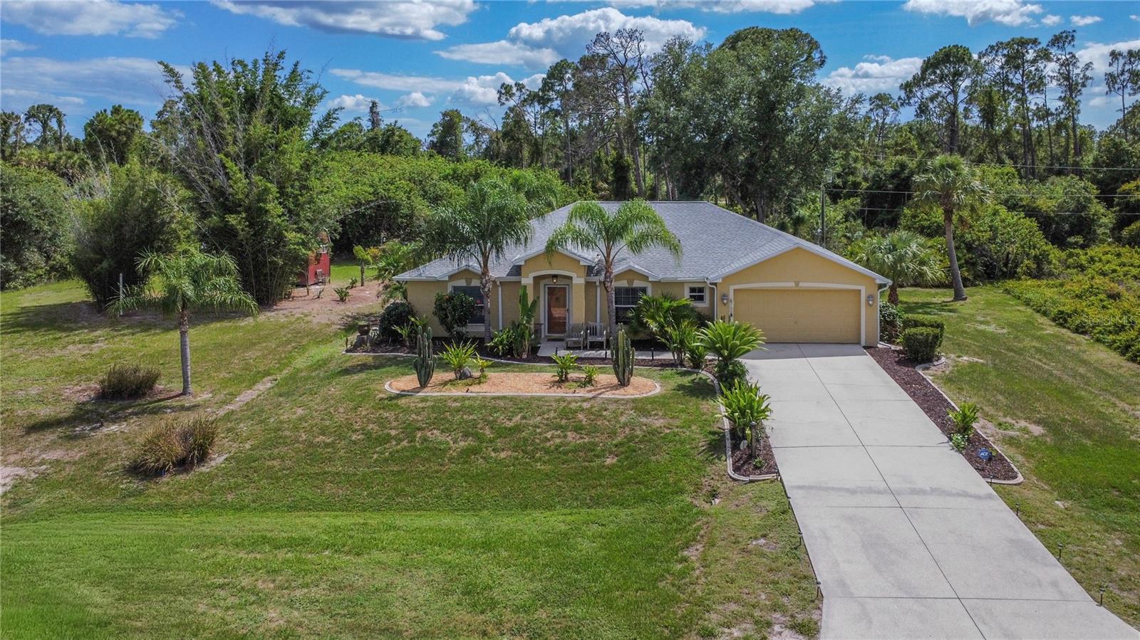 Single Family Residence in NORTH PORT, FL - Daniel Dourado