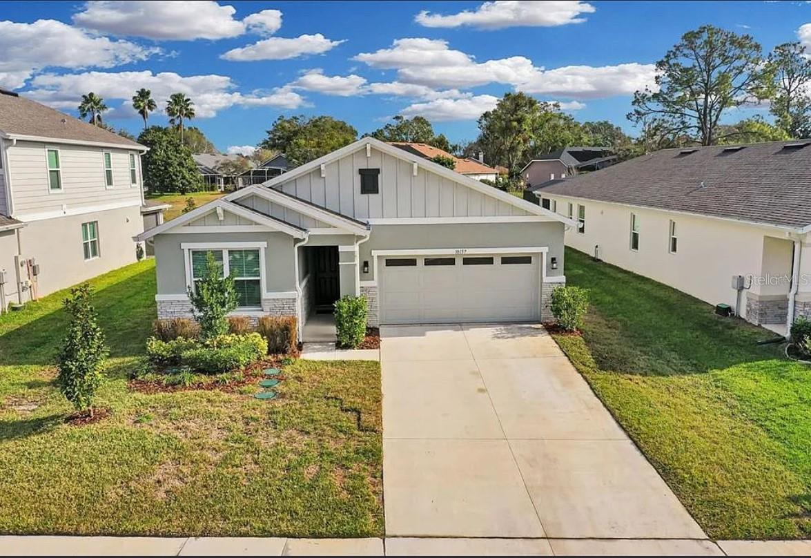 Single Family Residence in CLERMONT, FL - Daniel Dourado