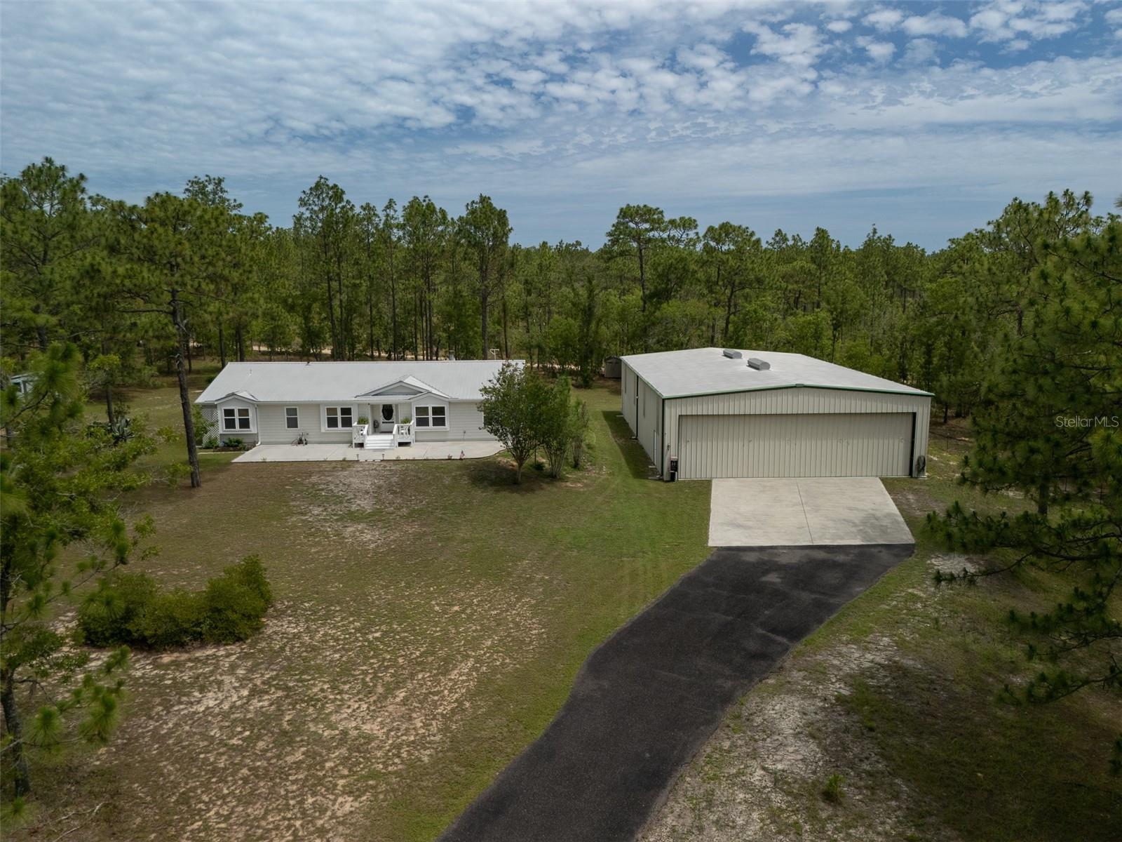 Single Family Residence em HAWTHORNE, FL - Daniel Dourado