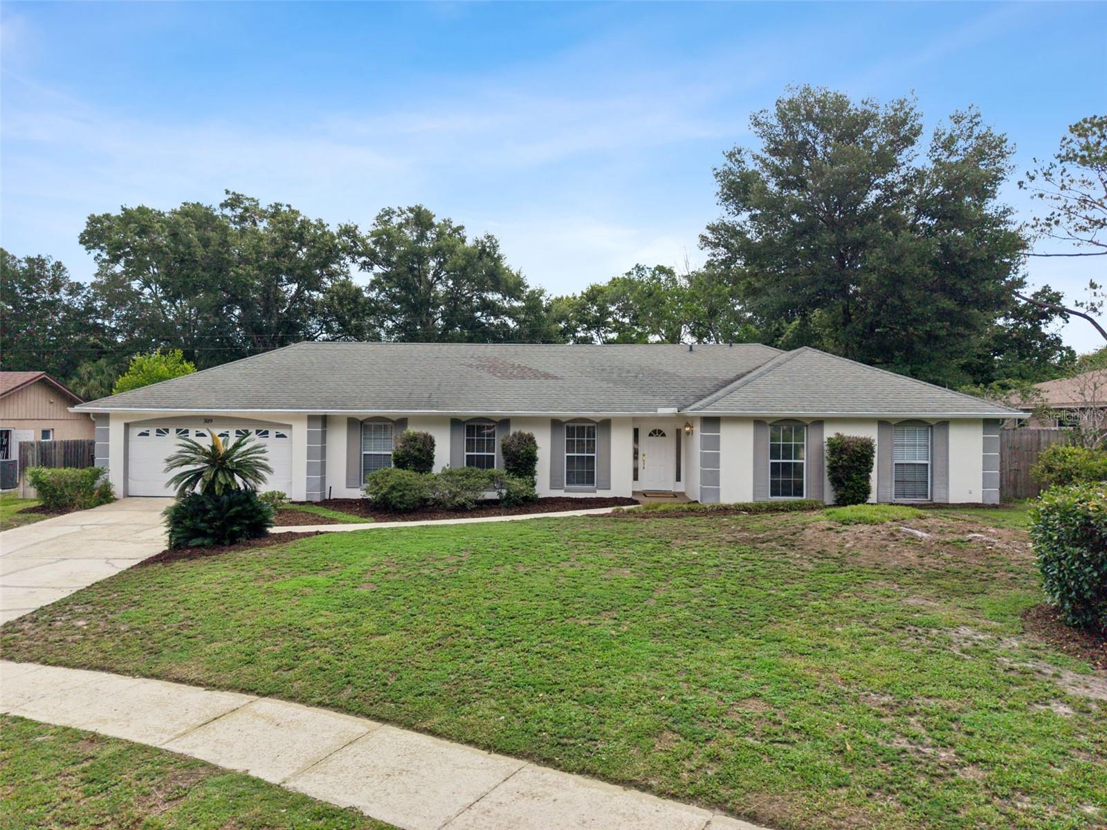 Single Family Residence em LONGWOOD, FL - Daniel Dourado