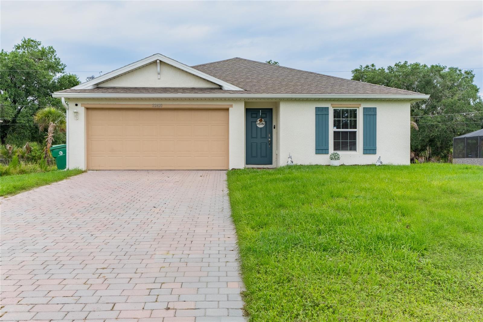 Single Family Residence in PORT CHARLOTTE, FL - Daniel Dourado