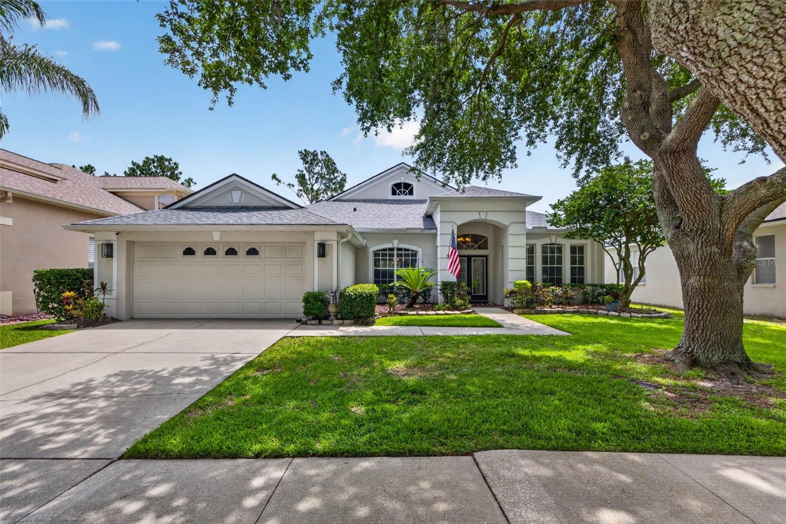 Single Family Residence in TAMPA, FL - Daniel Dourado