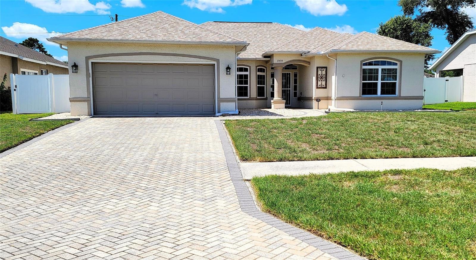 Single Family Residence in BROOKSVILLE, FL - Daniel Dourado