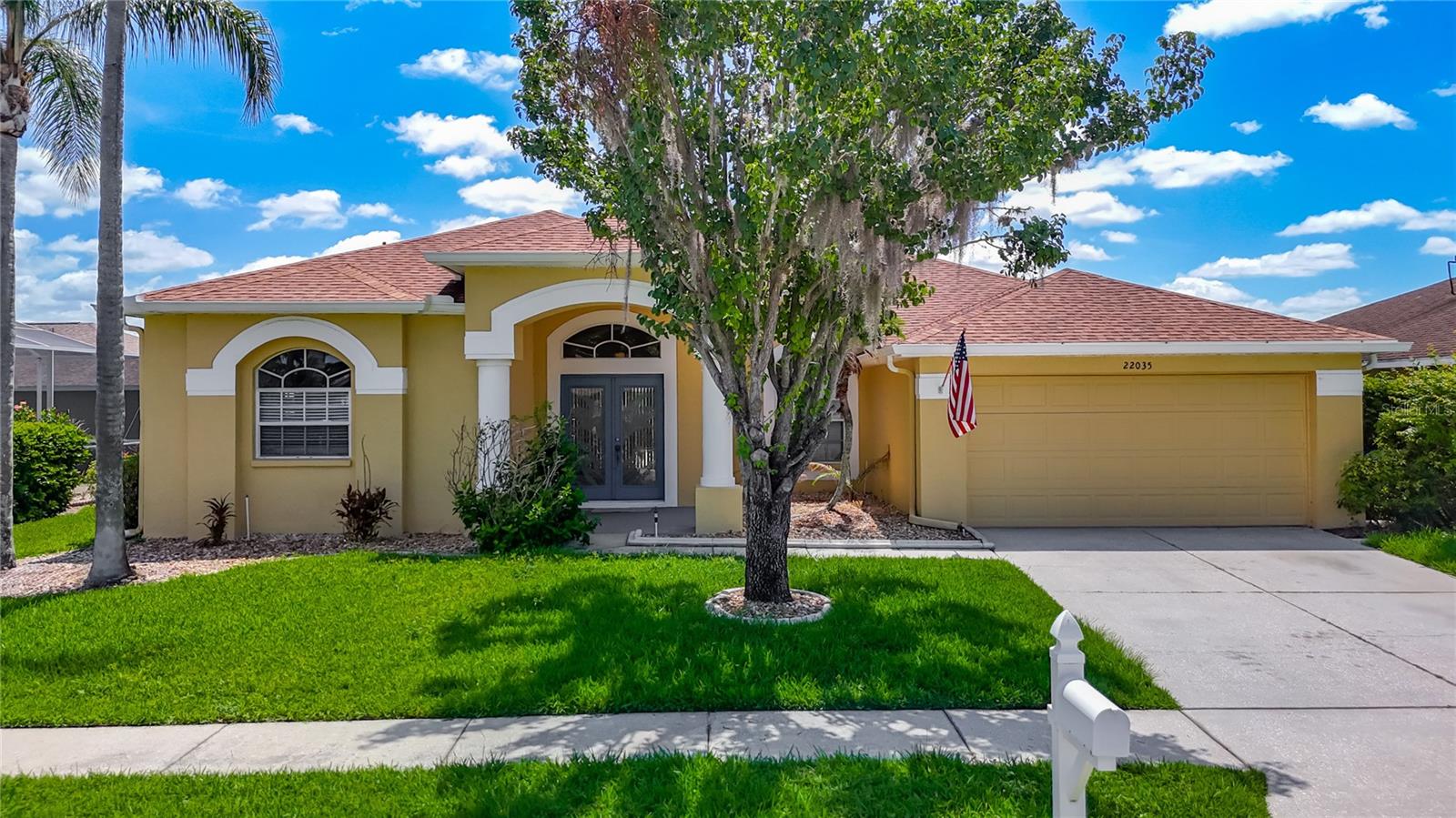 Single Family Residence em LAND O LAKES, FL - Daniel Dourado