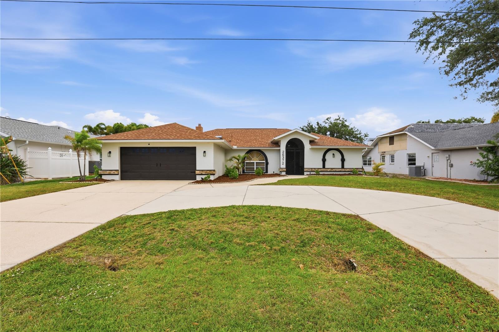 Single Family Residence in PUNTA GORDA, FL - Daniel Dourado