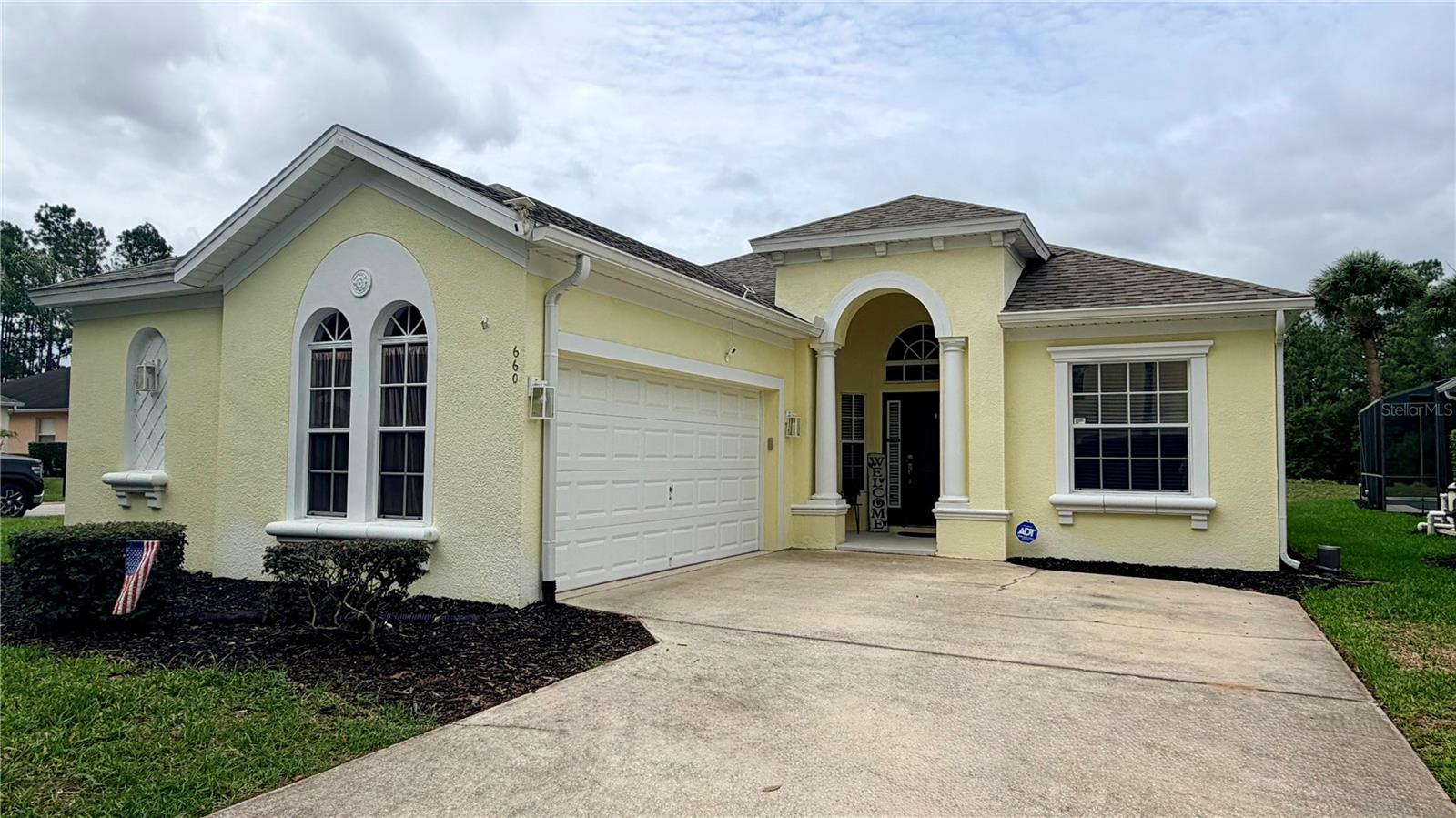 Single Family Residence in DAVENPORT, FL - Daniel Dourado
