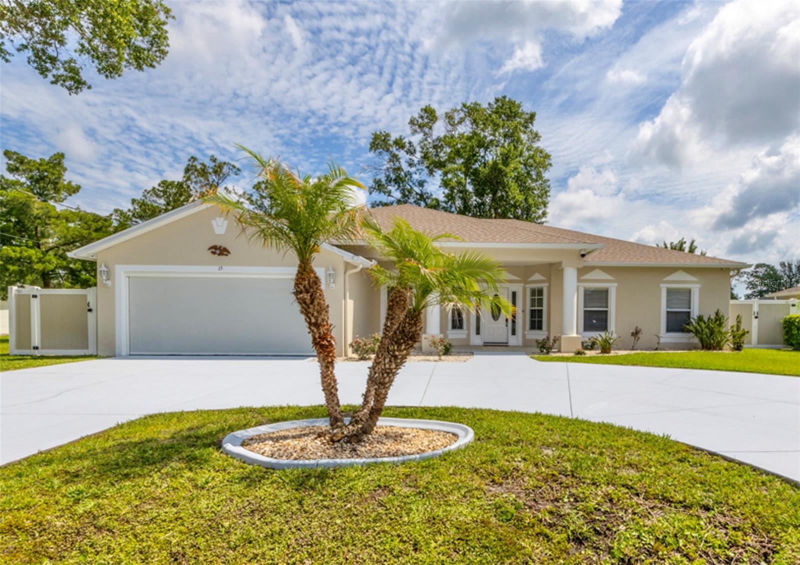 Single Family Residence in PALM COAST, FL - Daniel Dourado