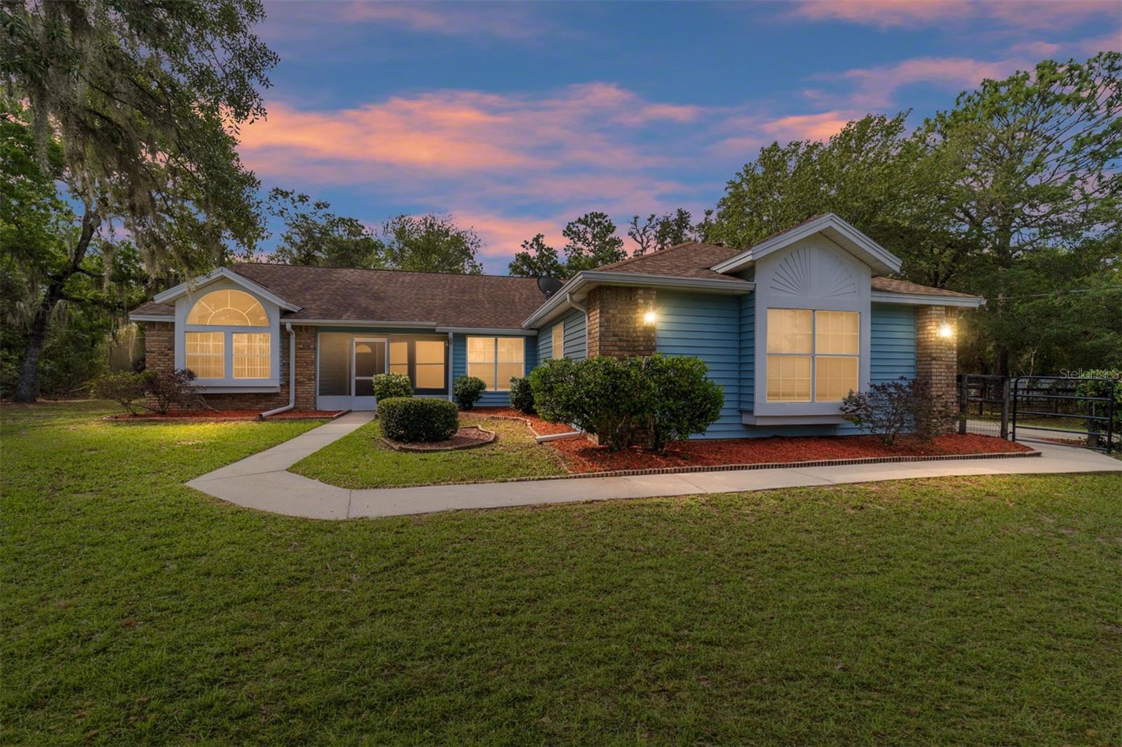 Single Family Residence em DUNNELLON, FL - Daniel Dourado