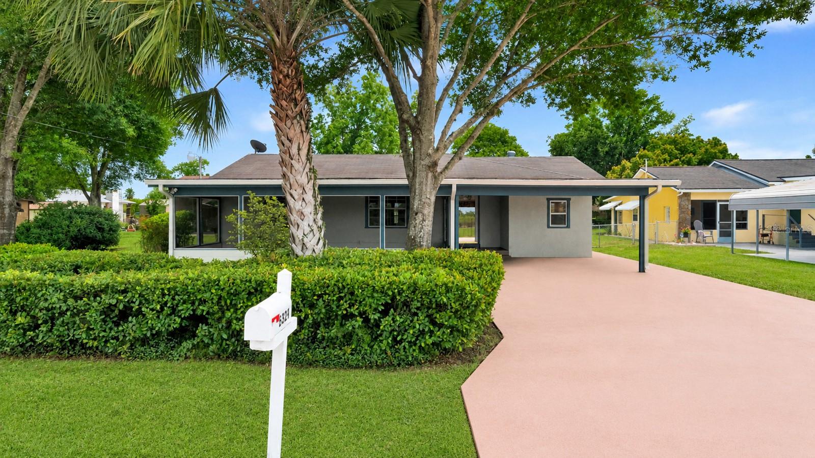 Single Family Residence em ORLANDO, FL - Daniel Dourado
