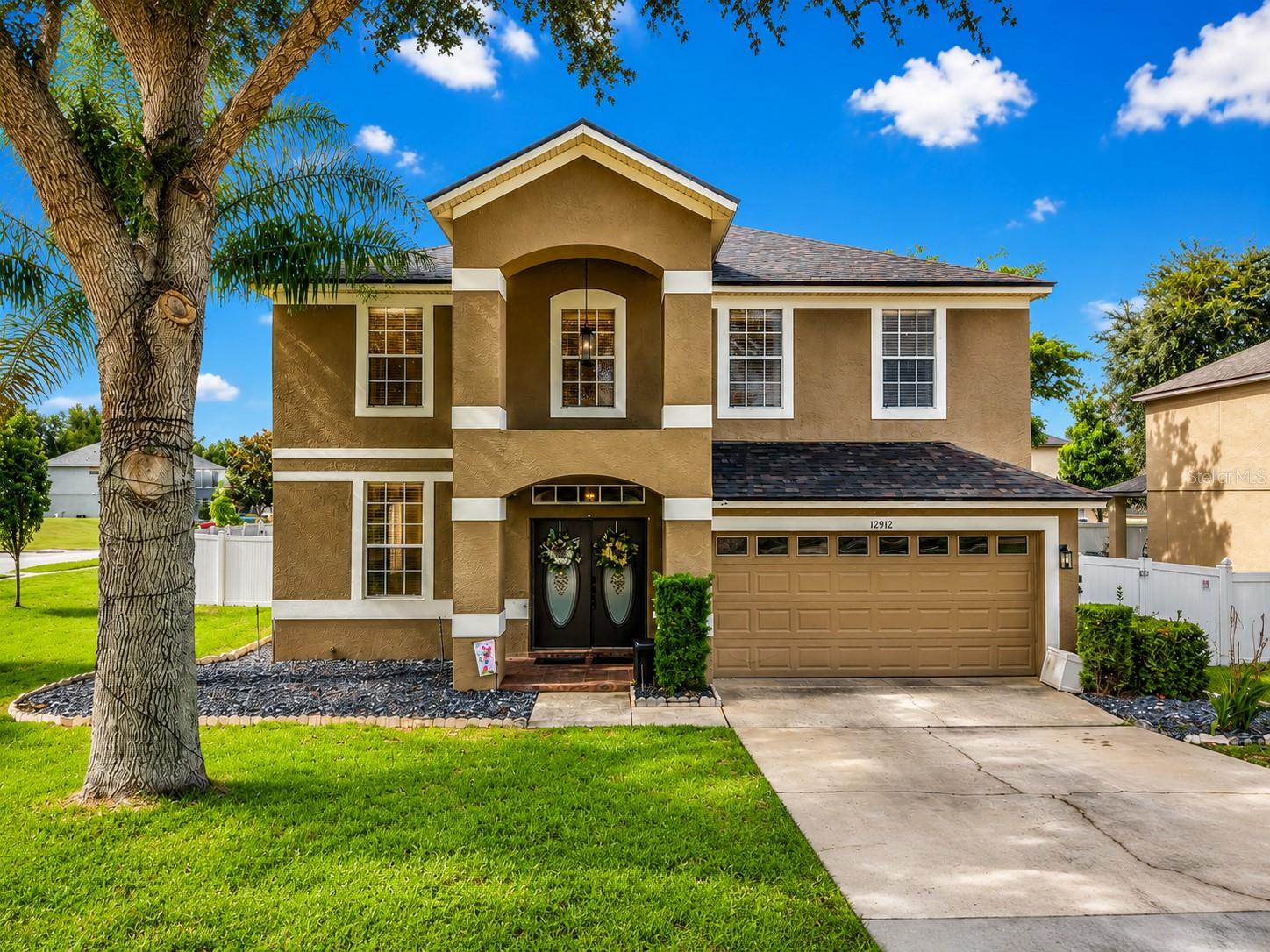Single Family Residence in CLERMONT, FL - Daniel Dourado