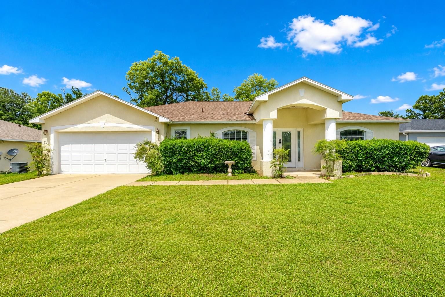 Single Family Residence in OCALA, FL - Daniel Dourado