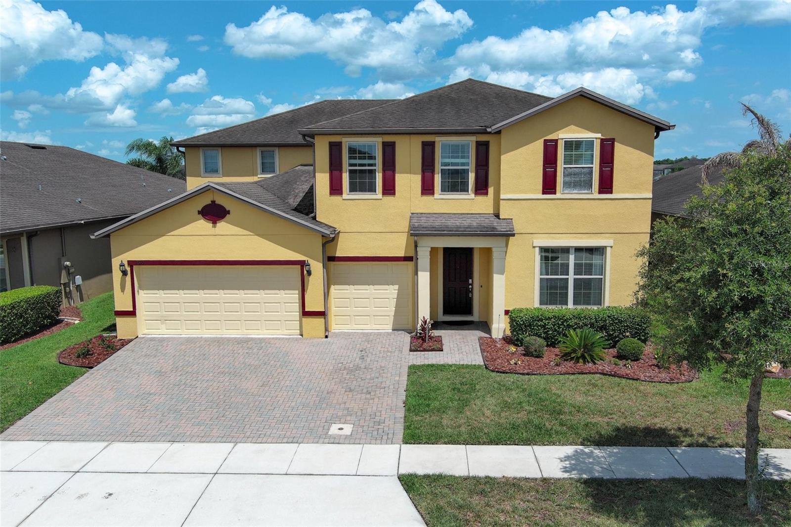 Single Family Residence em ST CLOUD, FL - Daniel Dourado