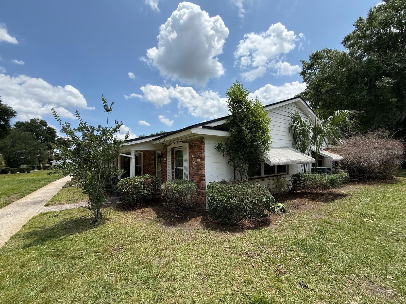 Single Family Residence em WINTER HAVEN, FL - Daniel Dourado