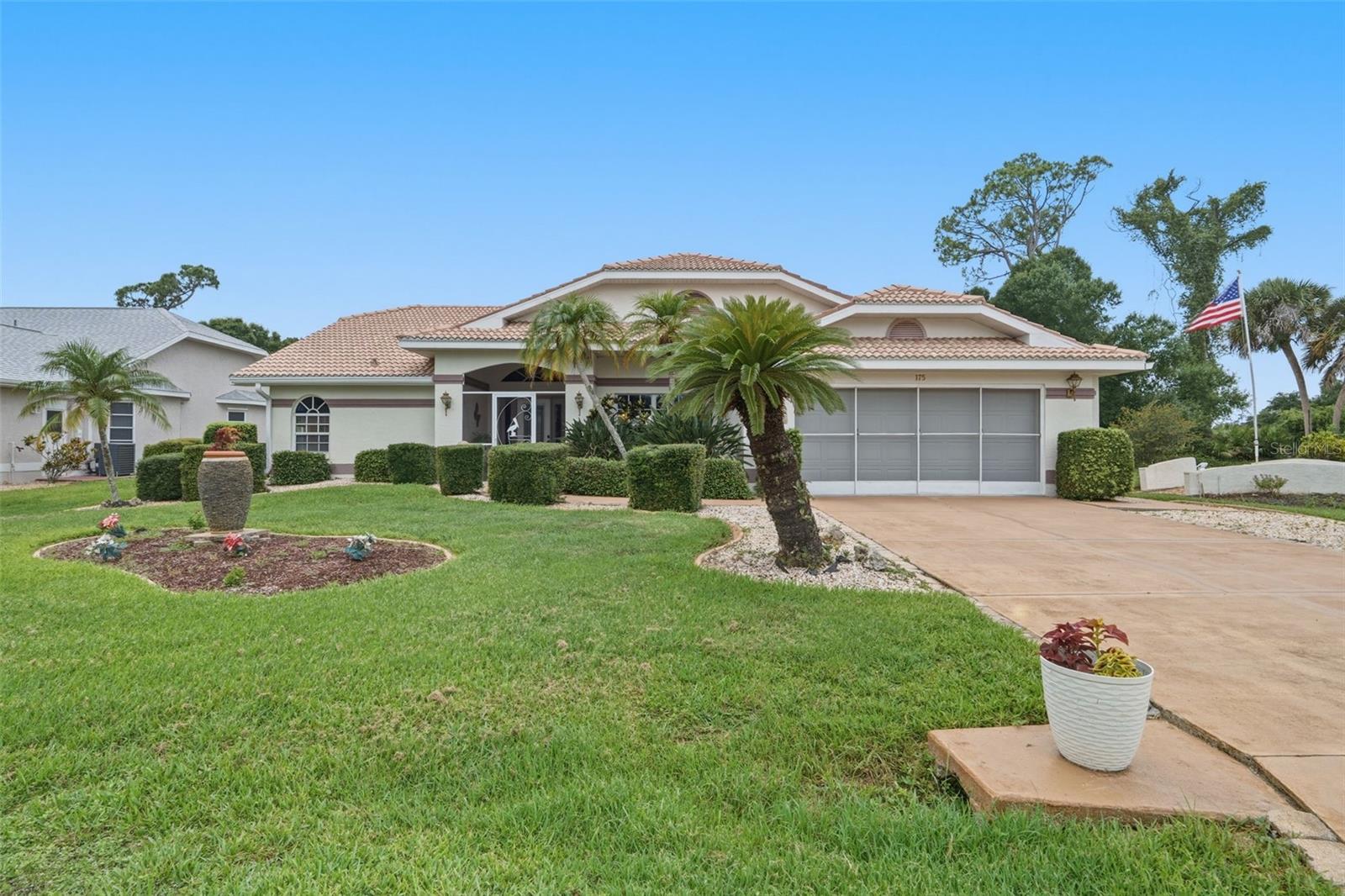 Single Family Residence in PUNTA GORDA, FL - Daniel Dourado