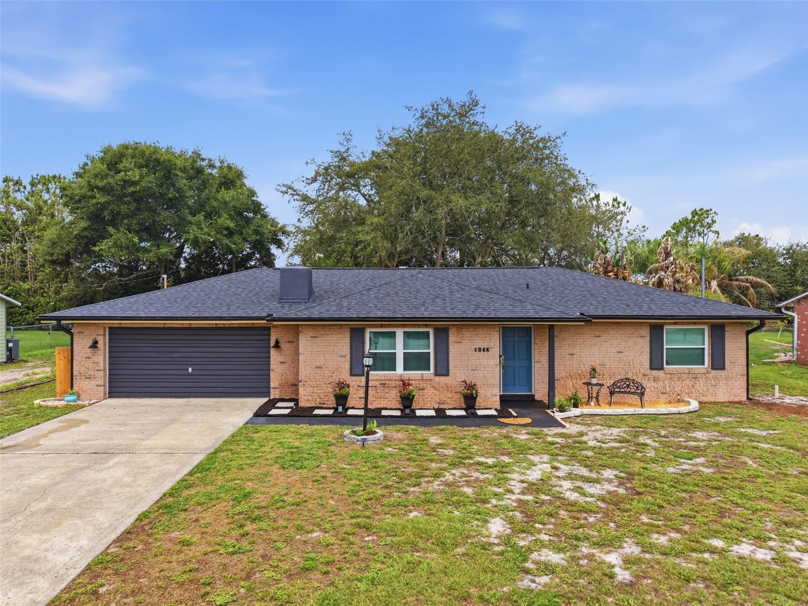 Single Family Residence em DELTONA, FL - Daniel Dourado