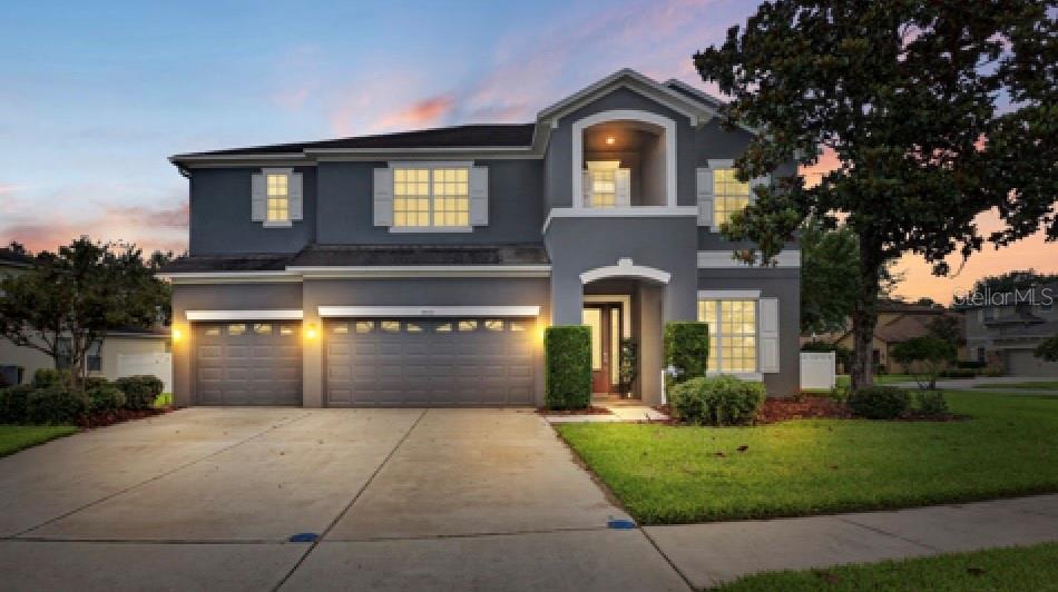 Single Family Residence in WESLEY CHAPEL, FL - Daniel Dourado