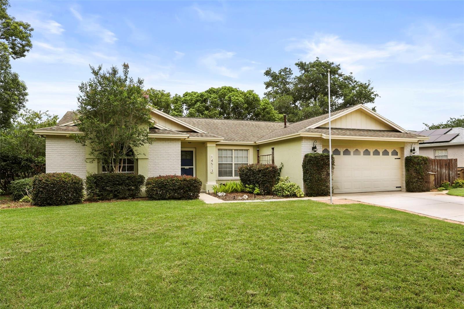 Single Family Residence in CLERMONT, FL - Daniel Dourado