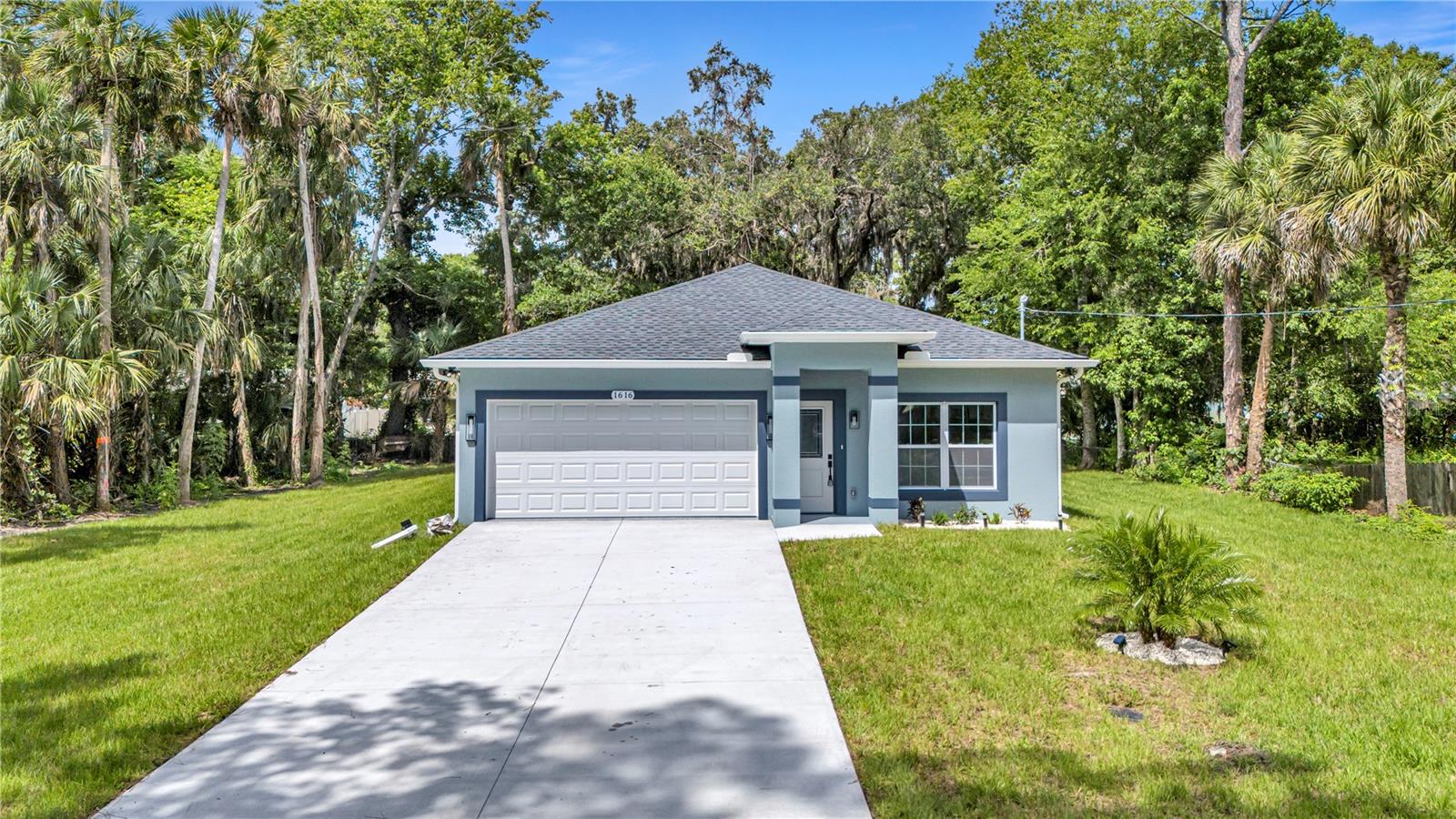 Single Family Residence em DAYTONA BEACH, FL - Daniel Dourado