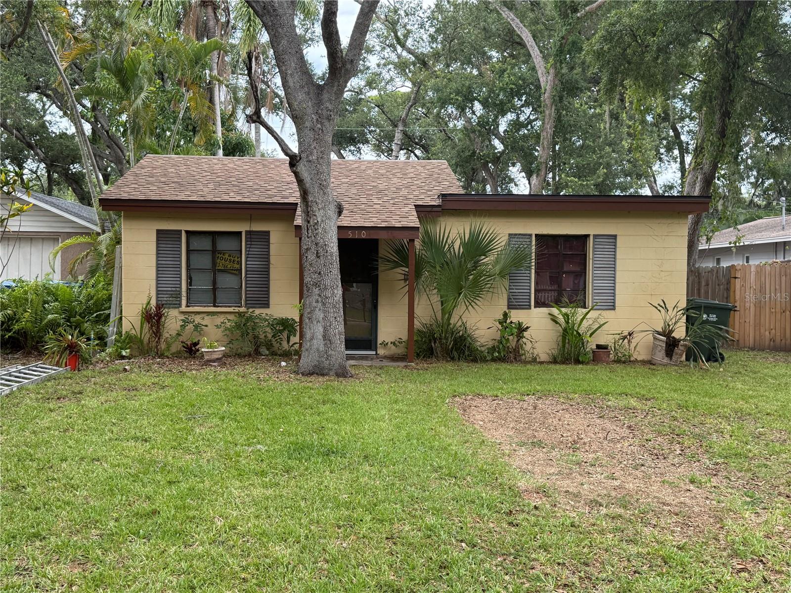Single Family Residence em LARGO, FL - Daniel Dourado