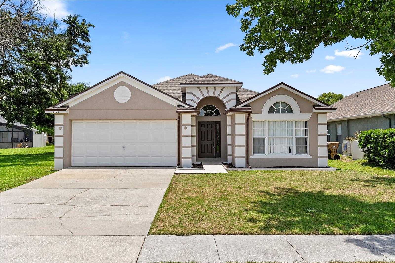 Single Family Residence in CLERMONT, FL - Daniel Dourado