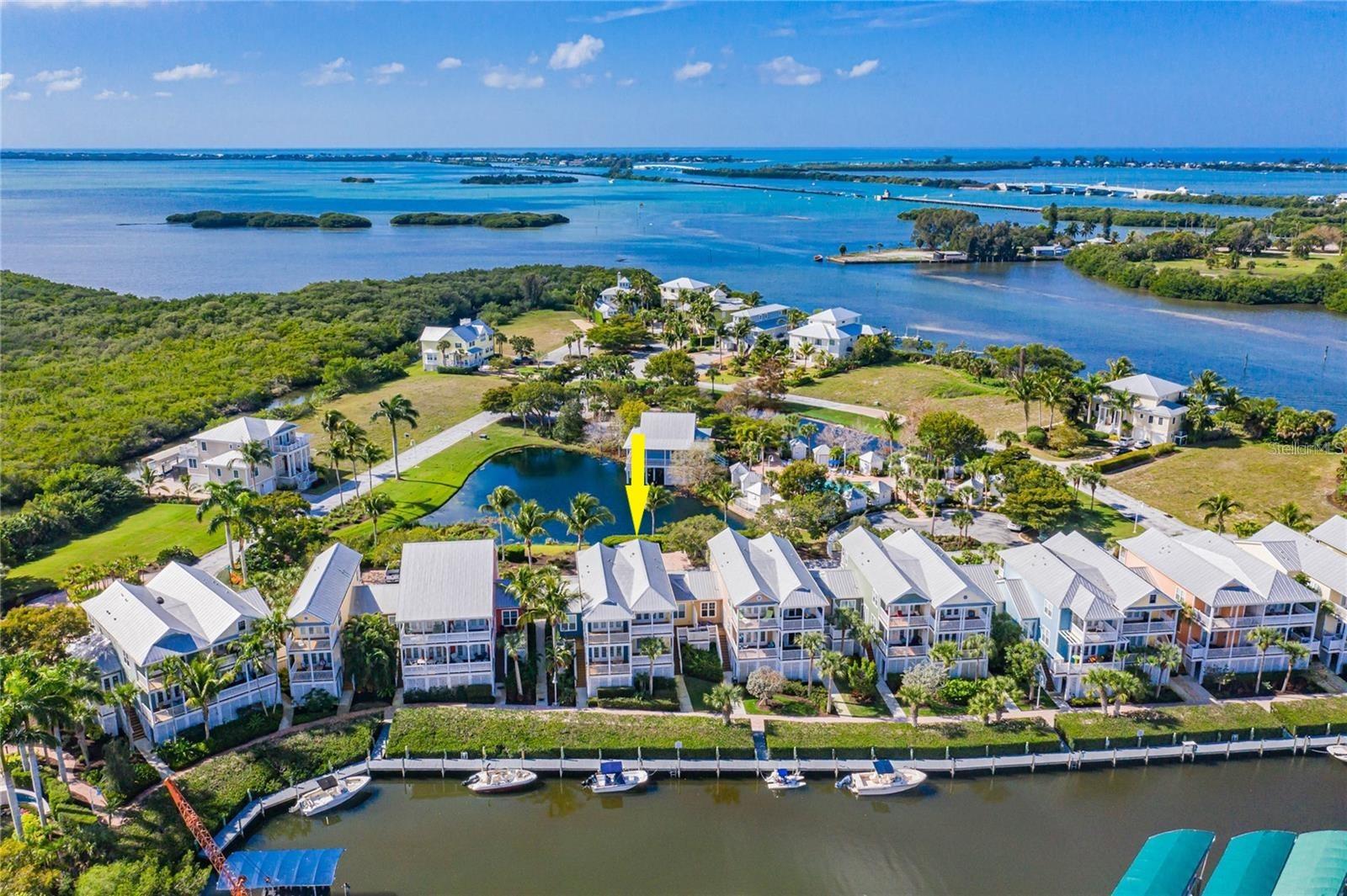 Townhouse in PLACIDA, FL - Daniel Dourado
