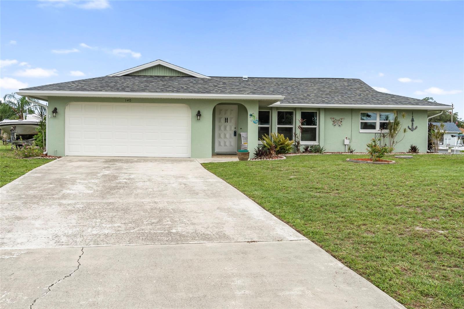 Single Family Residence in PORT CHARLOTTE, FL - Daniel Dourado