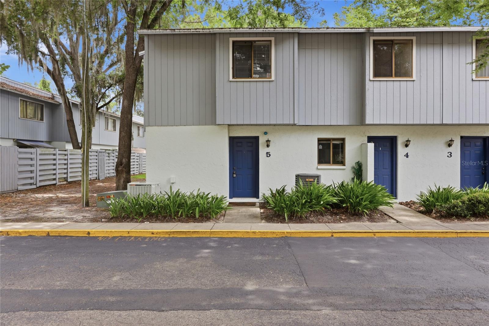 Townhouse in GAINESVILLE, FL - Daniel Dourado