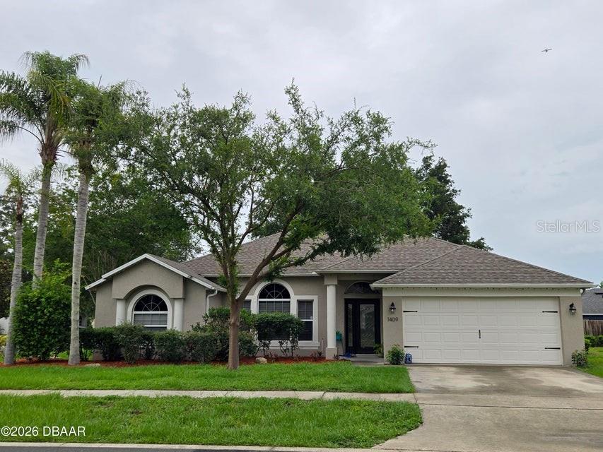 Single Family Residence em DELAND, FL - Daniel Dourado