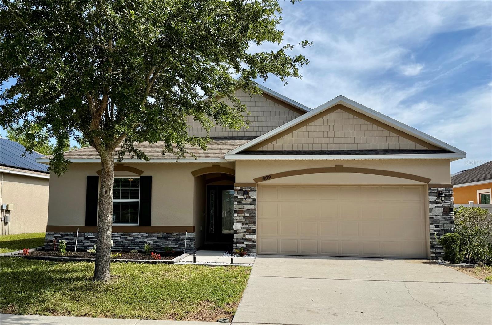 Single Family Residence in HAINES CITY, FL - Daniel Dourado