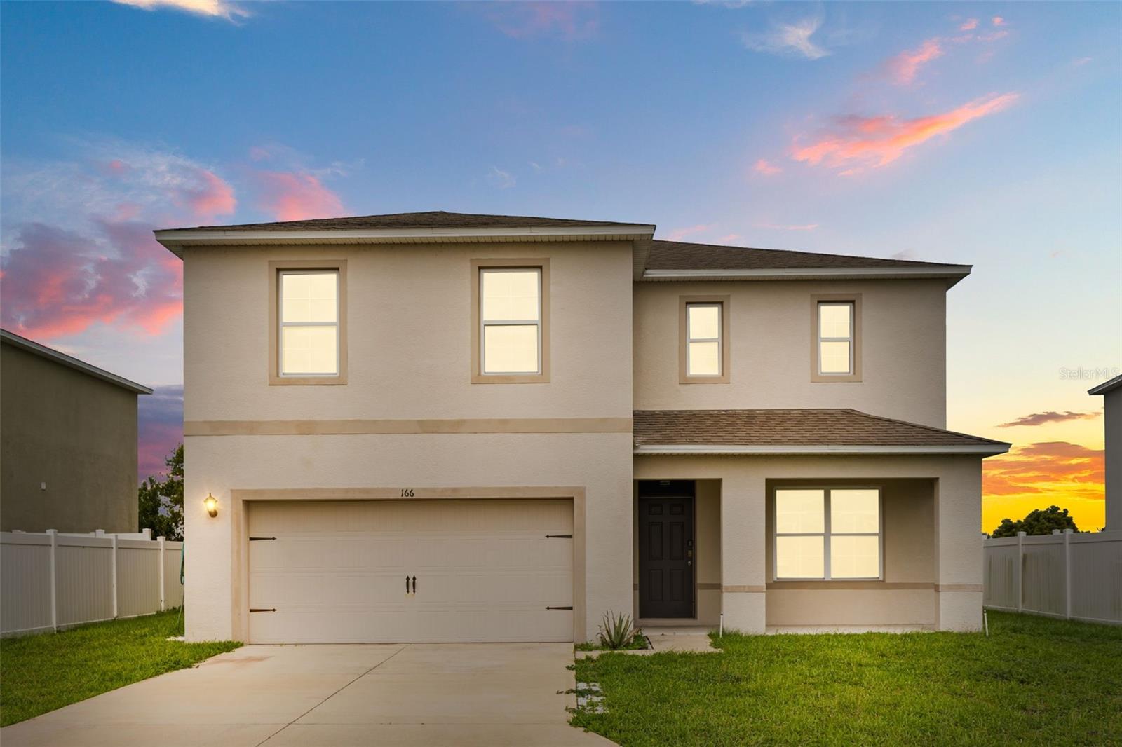 Single Family Residence in MULBERRY, FL - Daniel Dourado