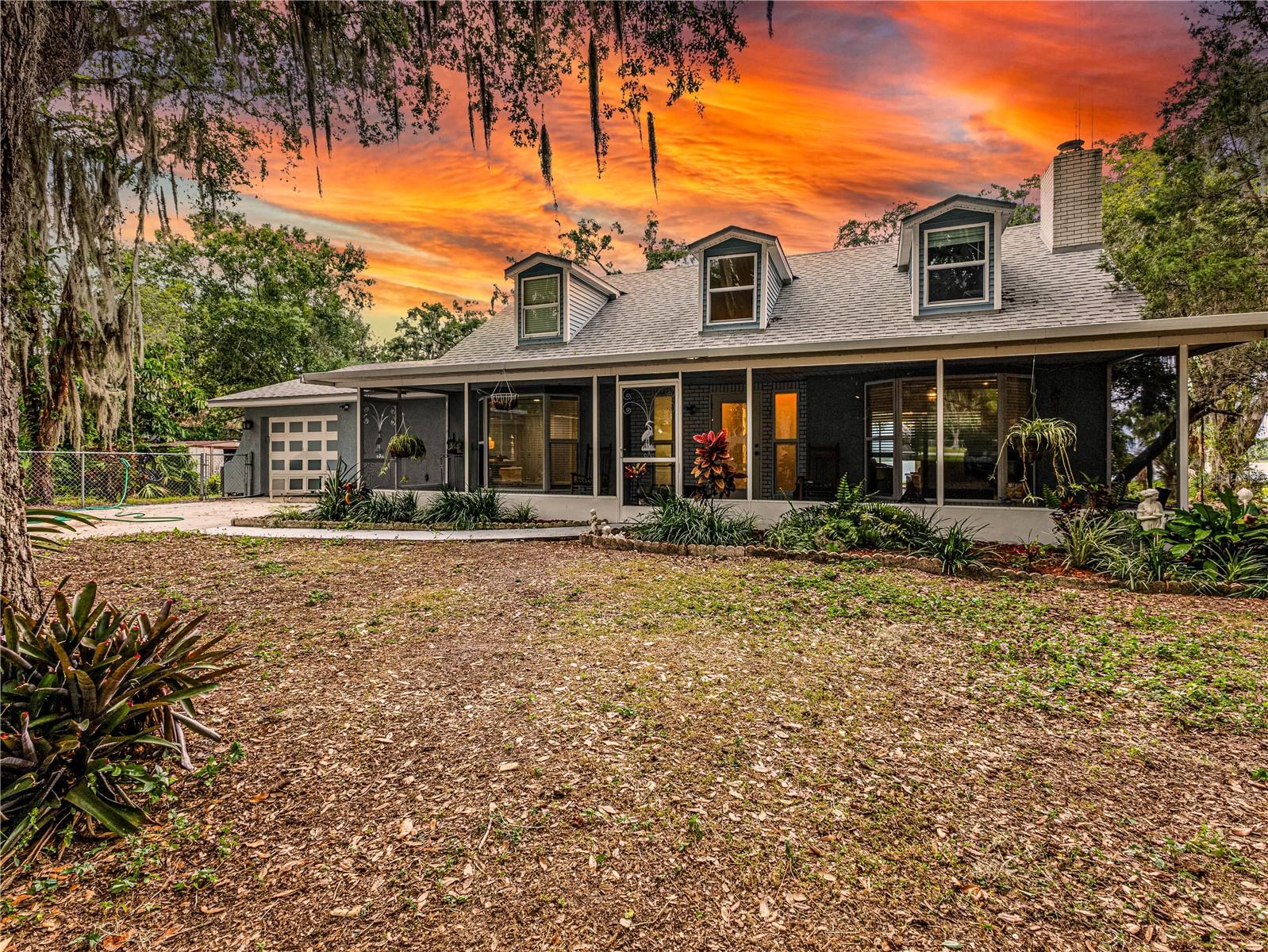Single Family Residence em SEBRING, FL - Daniel Dourado